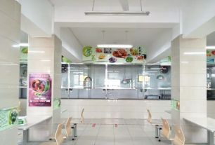 食宿条件